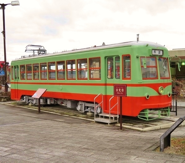 鉄道ピンバッチ】アメリカ・リミテッド（韓国）セマウル mqdefault.jpg